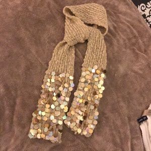 NWOT Gold Sequin Scarf